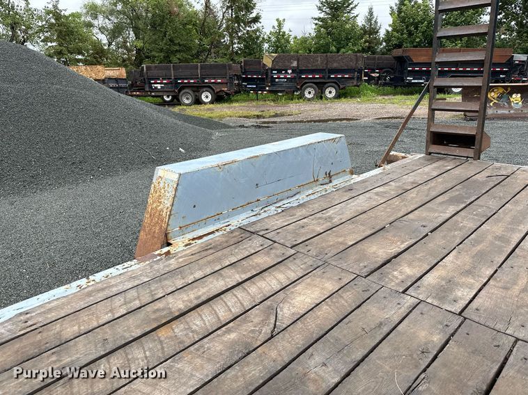 image for item MQ9339 2002 Big Tow BE-5  equipment trailer