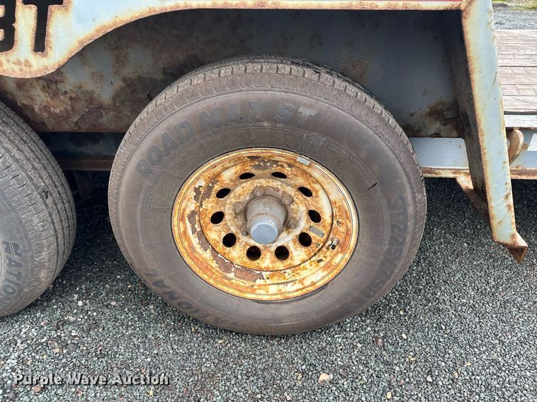 image for item MQ9339 2002 Big Tow BE-5  equipment trailer