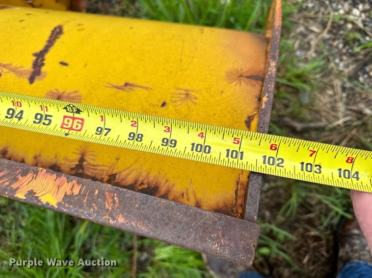 image for item MQ9340 LEO  skid steer snow plow