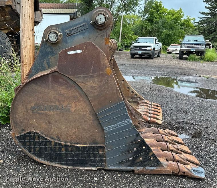 image for item MQ9341 B&D  excavator bucket
