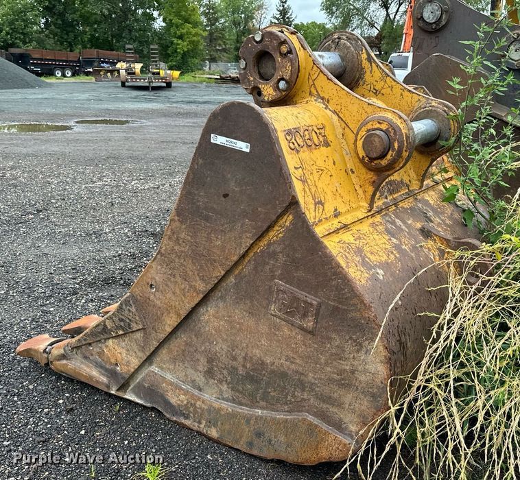 image for item MQ9342 Caterpillar  excavator bucket