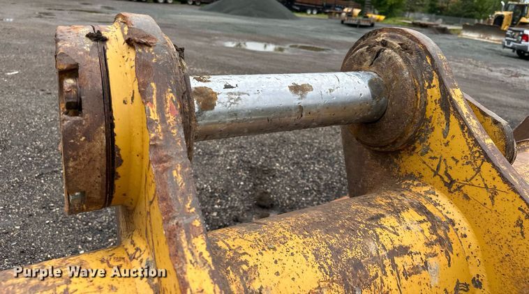 image for item MQ9342 Caterpillar  excavator bucket