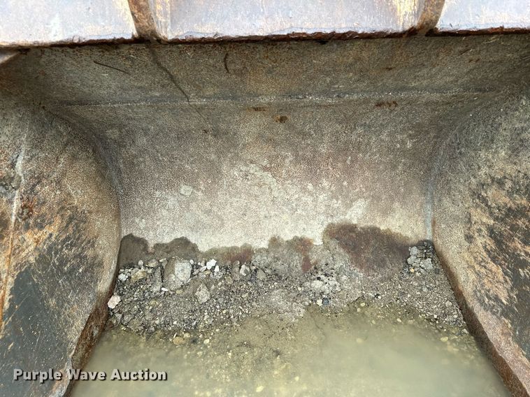 image for item MQ9342 Caterpillar  excavator bucket