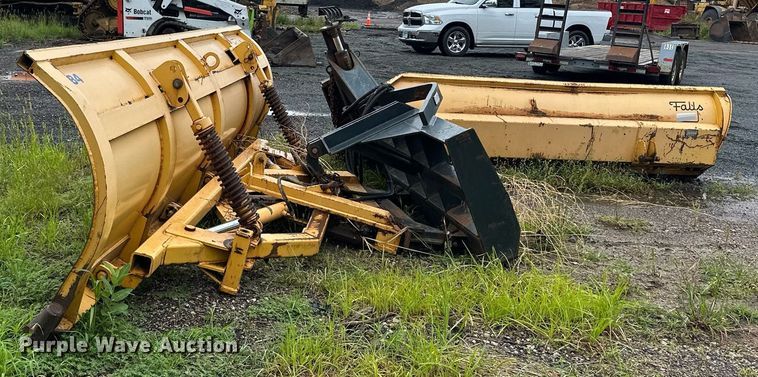 image for item MQ9343 Falls PR-1245RCE1  wheel loader snow plow