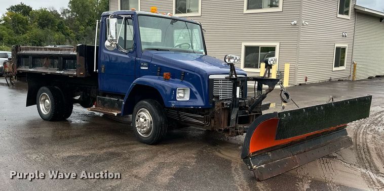 image for item MQ9344 2004 Freightliner FL60  dump truck