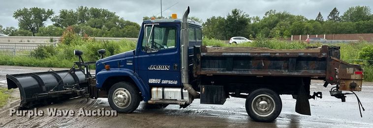 image for item MQ9344 2004 Freightliner FL60  dump truck