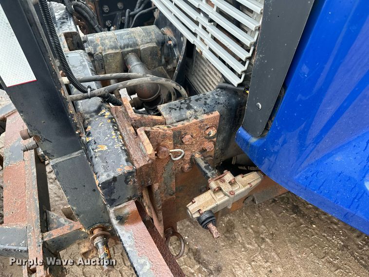 image for item MQ9344 2004 Freightliner FL60  dump truck