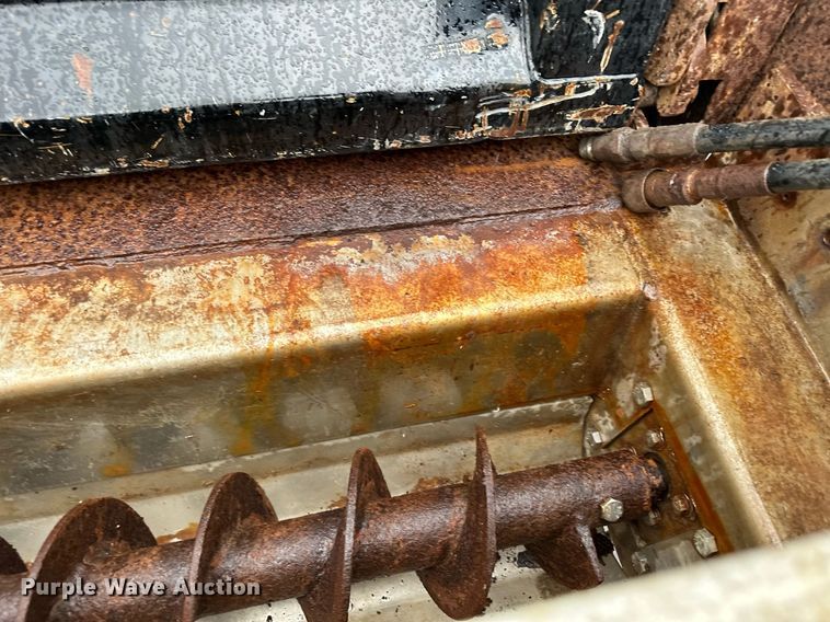 image for item MQ9344 2004 Freightliner FL60  dump truck