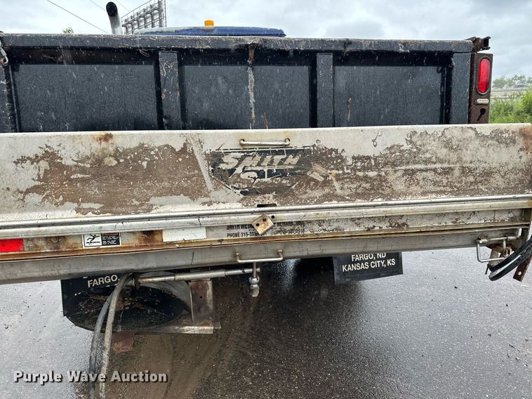 image for item MQ9344 2004 Freightliner FL60  dump truck