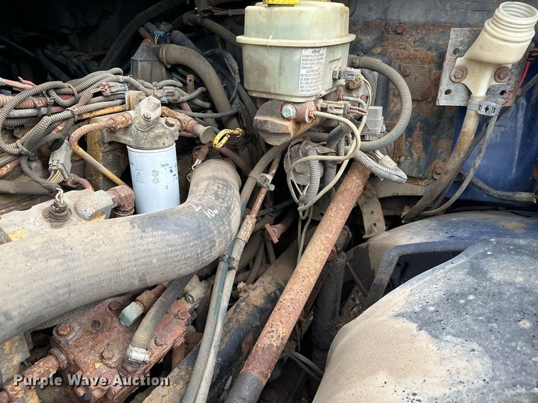 image for item MQ9344 2004 Freightliner FL60  dump truck