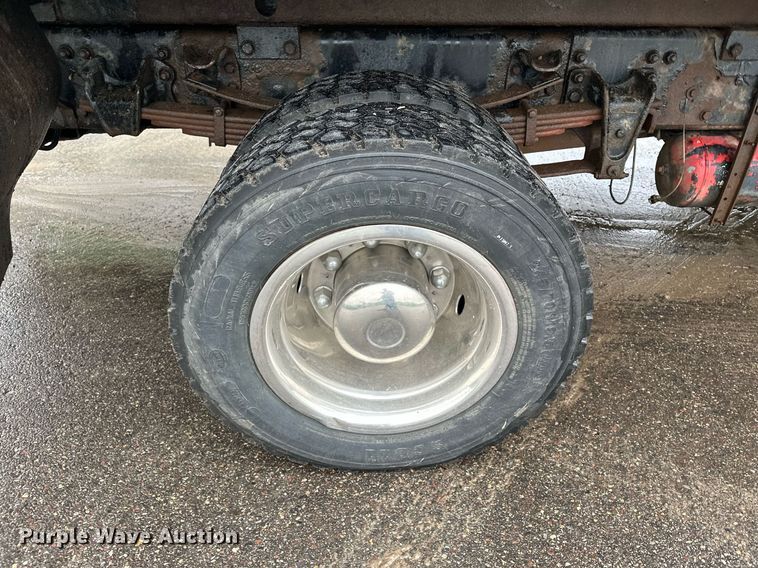 image for item MQ9344 2004 Freightliner FL60  dump truck