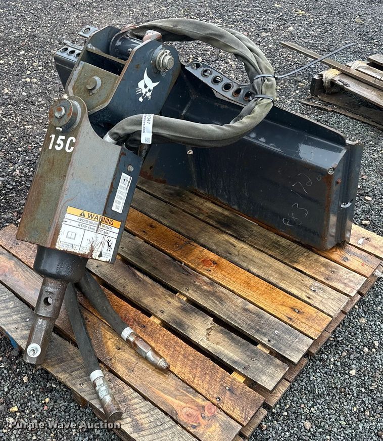 image for item MQ9347 Bobcat 15C  skid steer auger