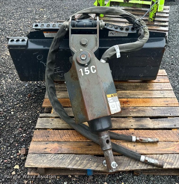 image for item MQ9347 Bobcat 15C  skid steer auger