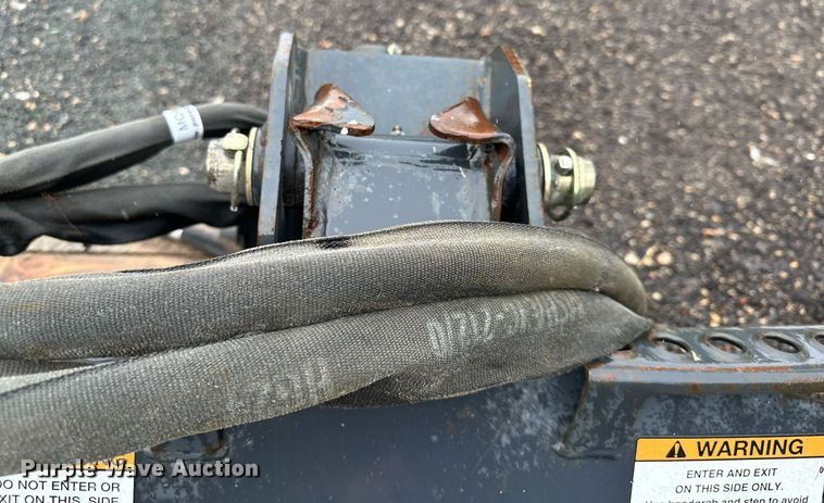 image for item MQ9347 Bobcat 15C  skid steer auger