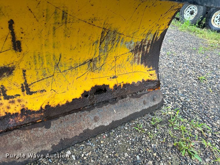 image for item MQ9350 LEO  snow plow