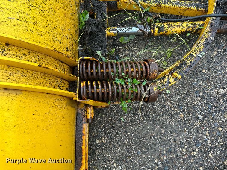 image for item MQ9350 LEO  snow plow