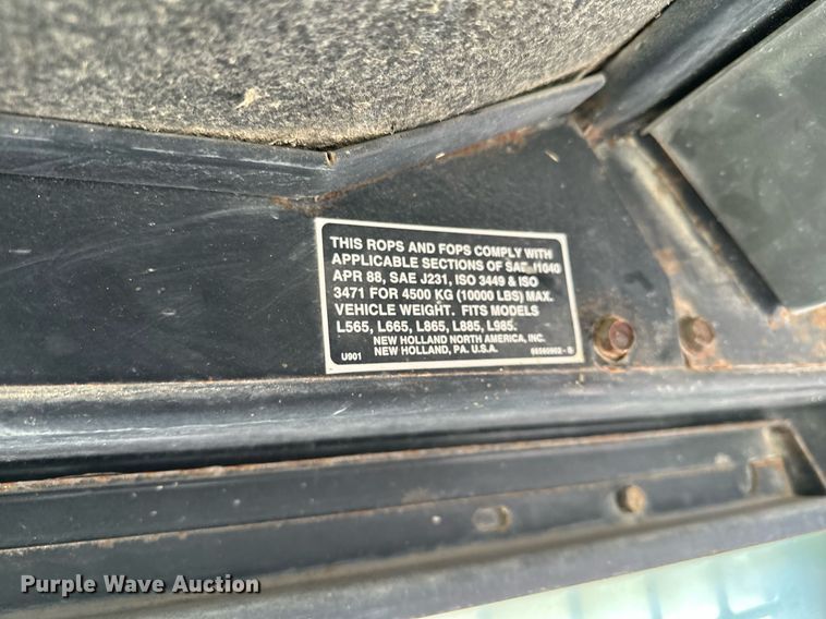 image for item MQ9356 1999 New Holland LX885  skid steer loader