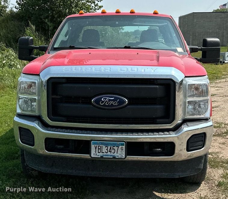 image for item MQ9362 2014 Ford  F350 Super Duty XL  SuperCab pickup truck