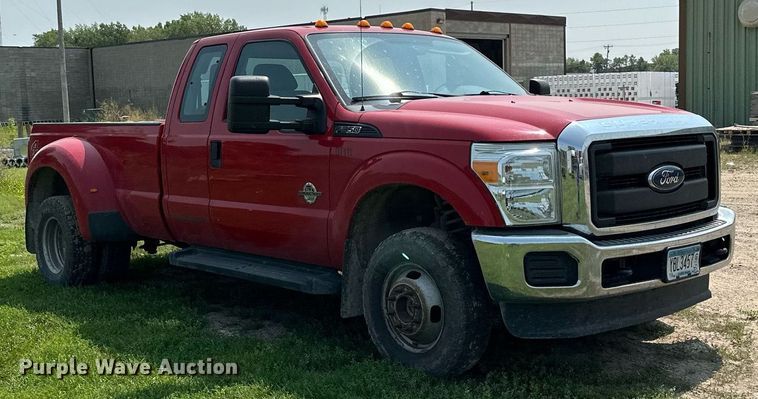 image for item MQ9362 2014 Ford  F350 Super Duty XL  SuperCab pickup truck