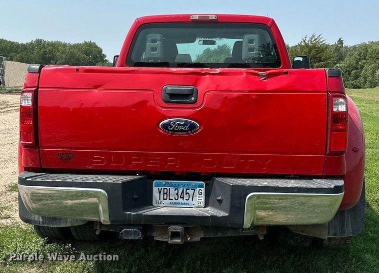 image for item MQ9362 2014 Ford  F350 Super Duty XL  SuperCab pickup truck