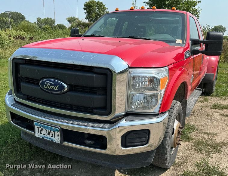 image for item MQ9362 2014 Ford  F350 Super Duty XL  SuperCab pickup truck