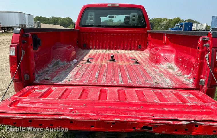 image for item MQ9362 2014 Ford  F350 Super Duty XL  SuperCab pickup truck