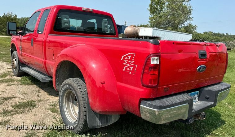 image for item MQ9362 2014 Ford  F350 Super Duty XL  SuperCab pickup truck