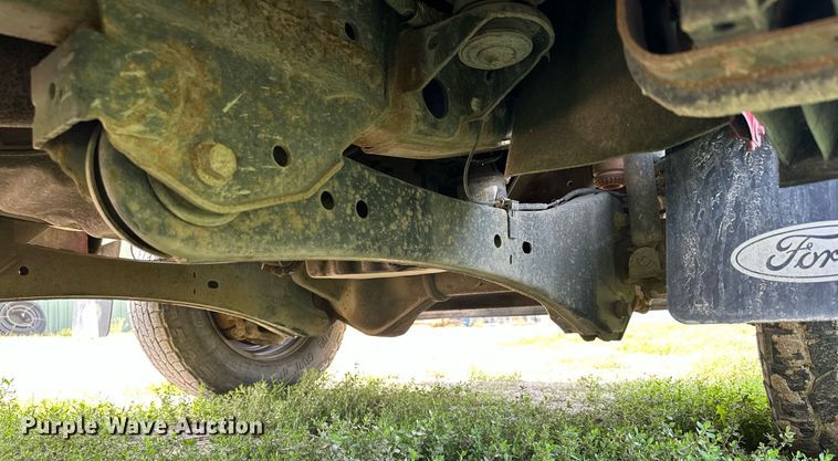 image for item MQ9362 2014 Ford  F350 Super Duty XL  SuperCab pickup truck