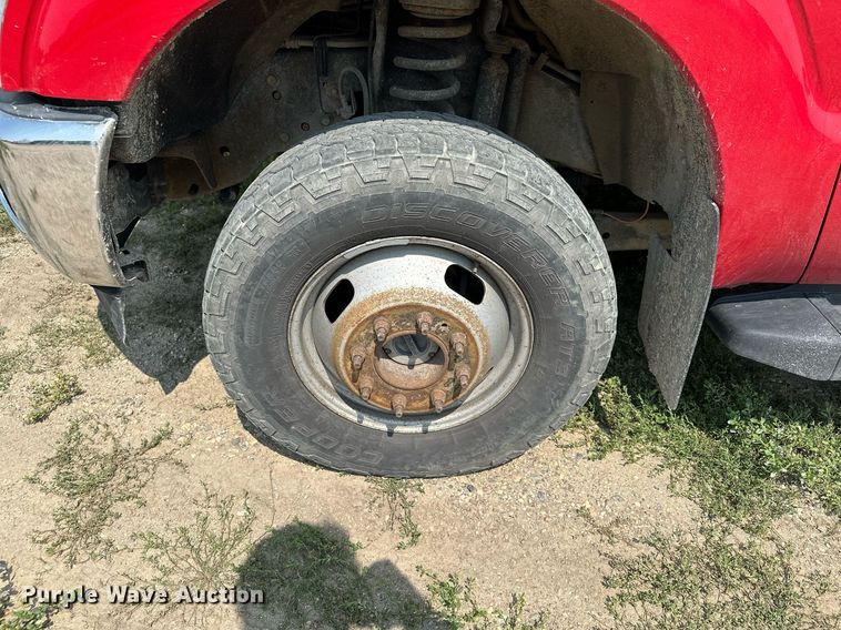 image for item MQ9362 2014 Ford  F350 Super Duty XL  SuperCab pickup truck