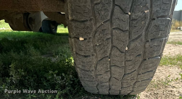 image for item MQ9362 2014 Ford  F350 Super Duty XL  SuperCab pickup truck