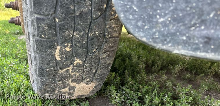 image for item MQ9362 2014 Ford  F350 Super Duty XL  SuperCab pickup truck