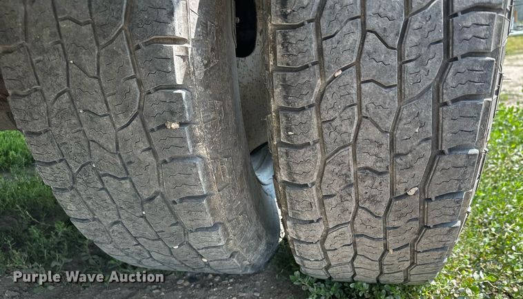 image for item MQ9362 2014 Ford  F350 Super Duty XL  SuperCab pickup truck