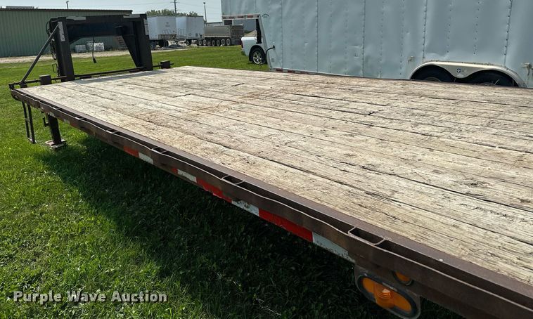 image for item MQ9363 1998 Jamie's Welding Road Boss  equipment trailer