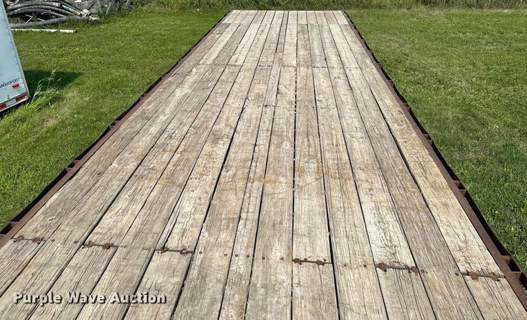 image for item MQ9363 1998 Jamie's Welding Road Boss  equipment trailer