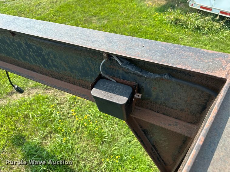 image for item MQ9363 1998 Jamie's Welding Road Boss  equipment trailer