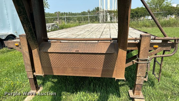 image for item MQ9363 1998 Jamie's Welding Road Boss  equipment trailer