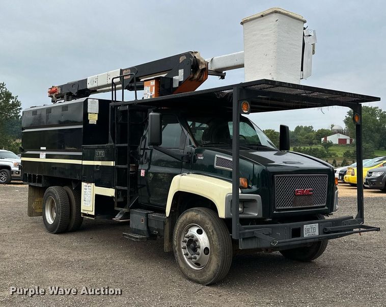 image for item MQ9367 2008 GMC C7500  forestry bucket truck