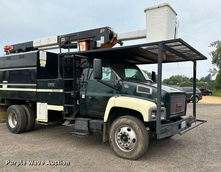 image for item MQ9367 2008 GMC C7500  forestry bucket truck