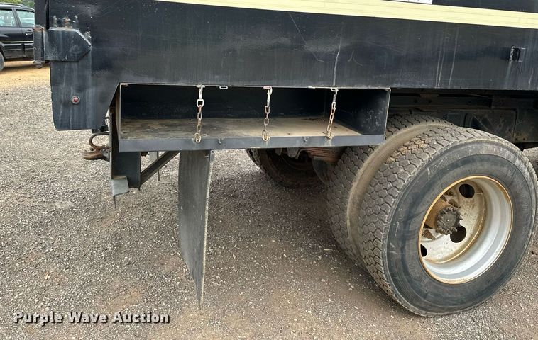 image for item MQ9367 2008 GMC C7500  forestry bucket truck