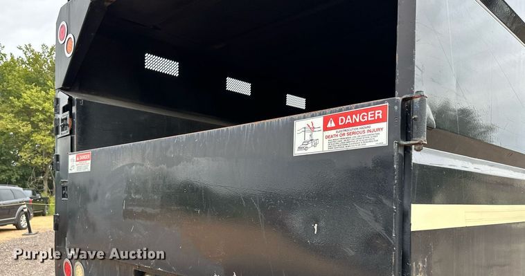 image for item MQ9367 2008 GMC C7500  forestry bucket truck