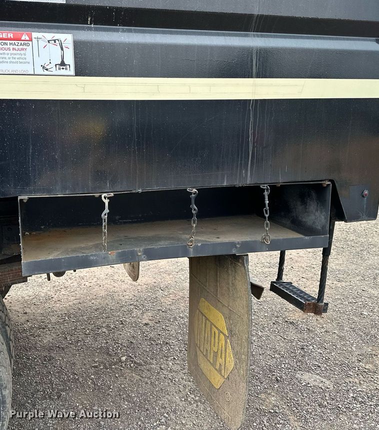 image for item MQ9367 2008 GMC C7500  forestry bucket truck