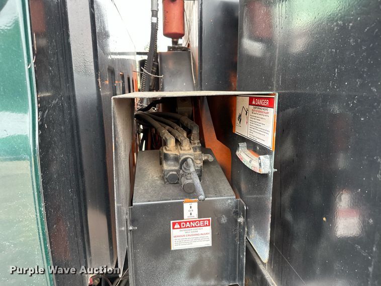 image for item MQ9367 2008 GMC C7500  forestry bucket truck