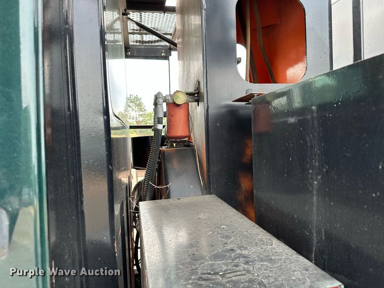 image for item MQ9367 2008 GMC C7500  forestry bucket truck