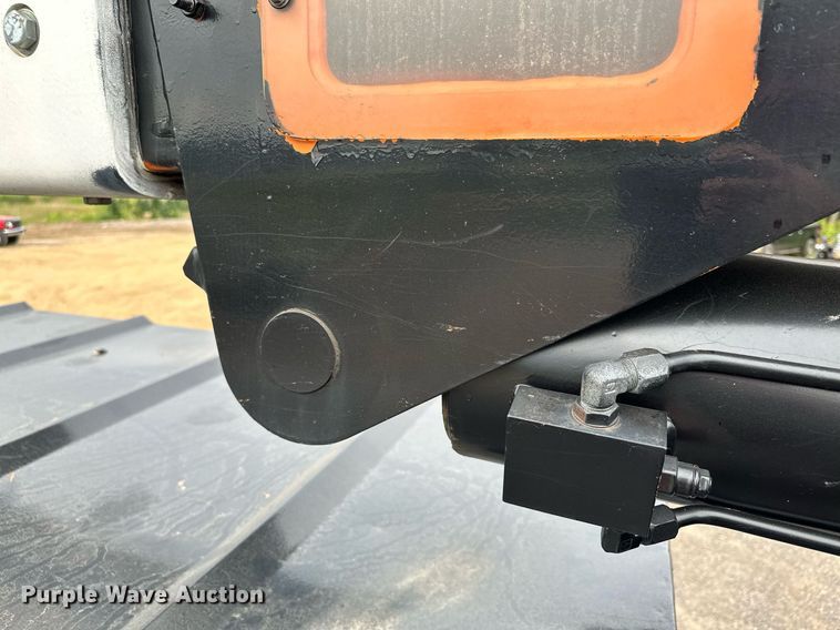 image for item MQ9367 2008 GMC C7500  forestry bucket truck