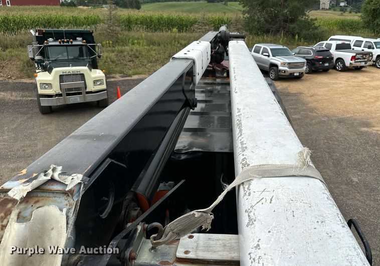 image for item MQ9367 2008 GMC C7500  forestry bucket truck
