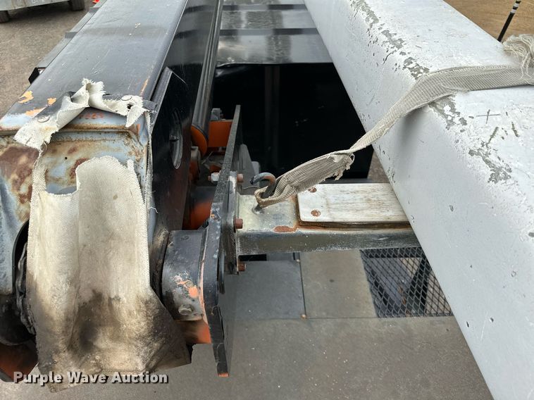 image for item MQ9367 2008 GMC C7500  forestry bucket truck