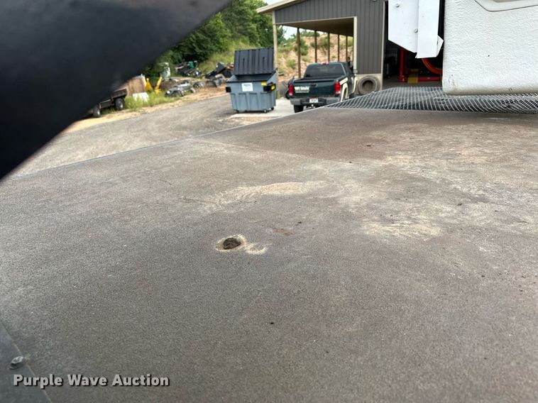 image for item MQ9367 2008 GMC C7500  forestry bucket truck