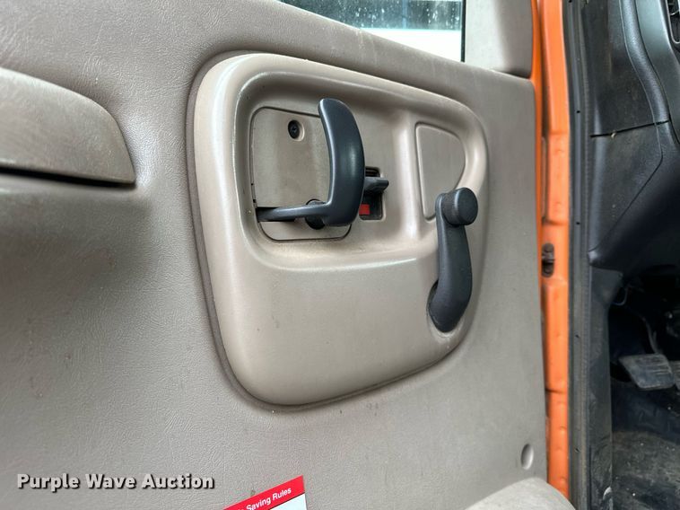 image for item MQ9367 2008 GMC C7500  forestry bucket truck