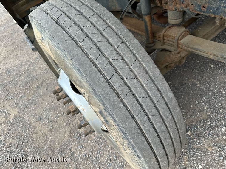 image for item MQ9367 2008 GMC C7500  forestry bucket truck