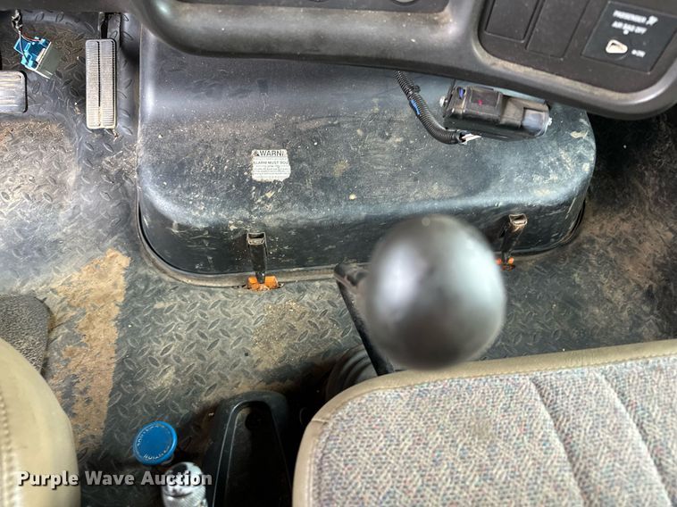 image for item MQ9367 2008 GMC C7500  forestry bucket truck